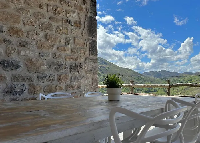 Cangas De Onis Rural House With A Sunset View Дом отдыха *