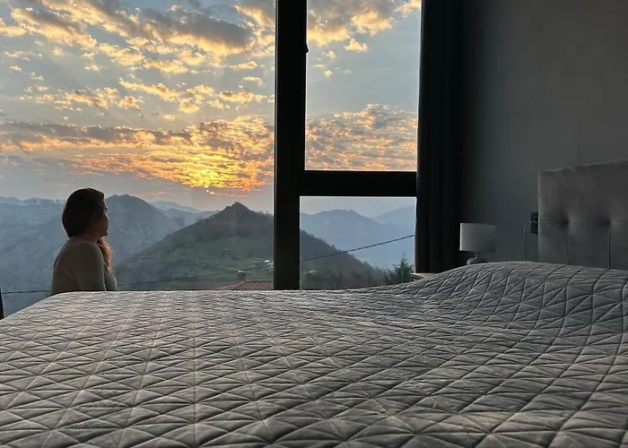 Дом отдыха Cangas De Onis Rural House With A Sunset View *