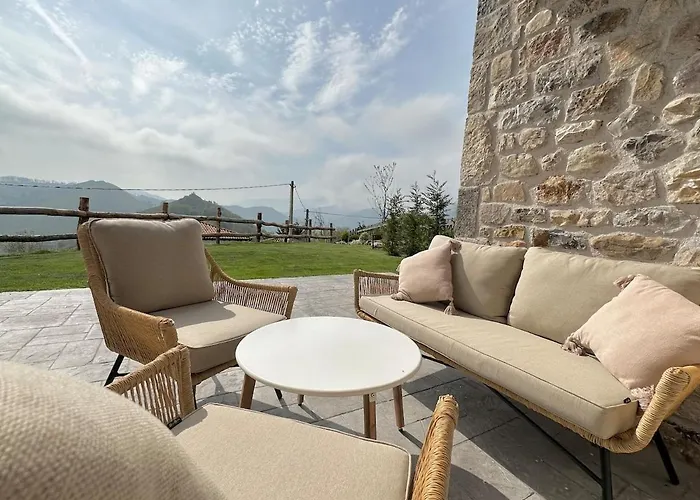 Cangas De Onis Rural House With A Sunset View * Вилья