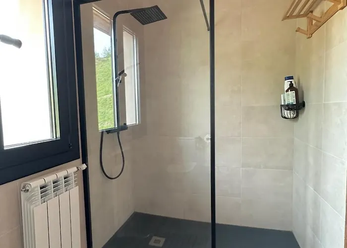 Cangas De Onis Rural House With A Sunset View 別荘